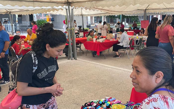 Apoya Monterrey emprendimiento de mujeres regias con Mercadita Artesanal 1 31 07 22 Mercadita 4
