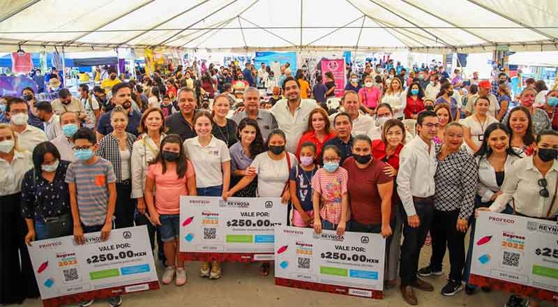 Familias obtienen útiles escolares con apoyo del Gobierno de Reynosa 1 ALCALDE 2 2