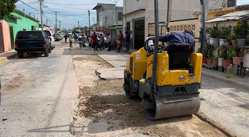 Llevan a cabo trabajo de bacheo en colonia Cañada 1 BACHEO 2 1