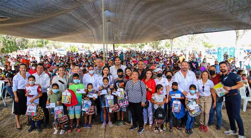 Cumplen en Reynosa con entrega de becas en zona rural 1 BECAS 2 1