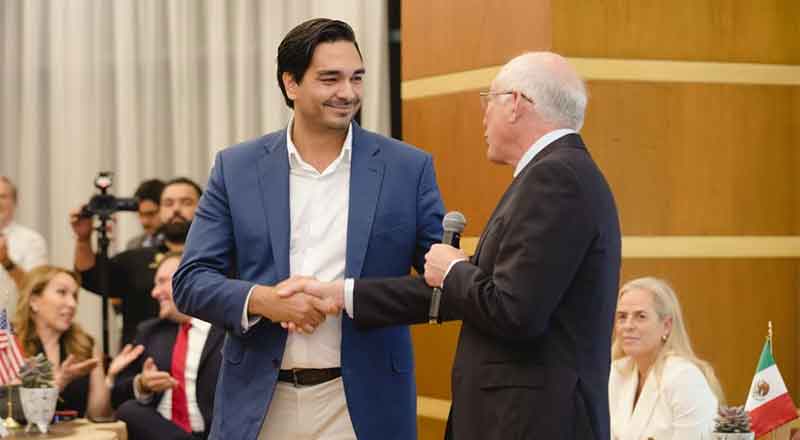 Participa Carlos Peña con liderazgos internacionales para creación de frontera verde 2 CARLOS PENA 2 3