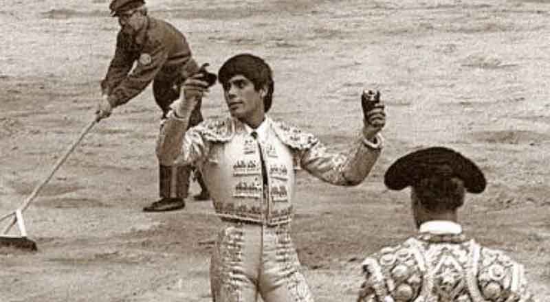 CURRO