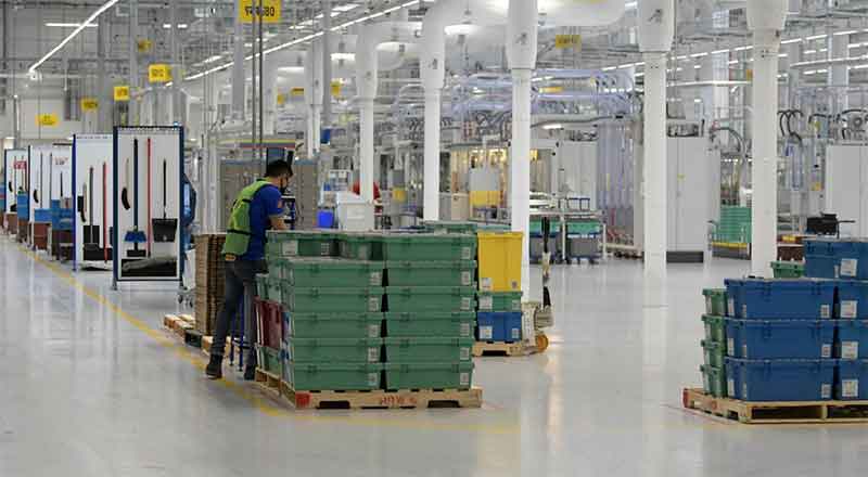 Amplía LEGO su planta en NL; es la más grande del mundo 3 LEGO 4