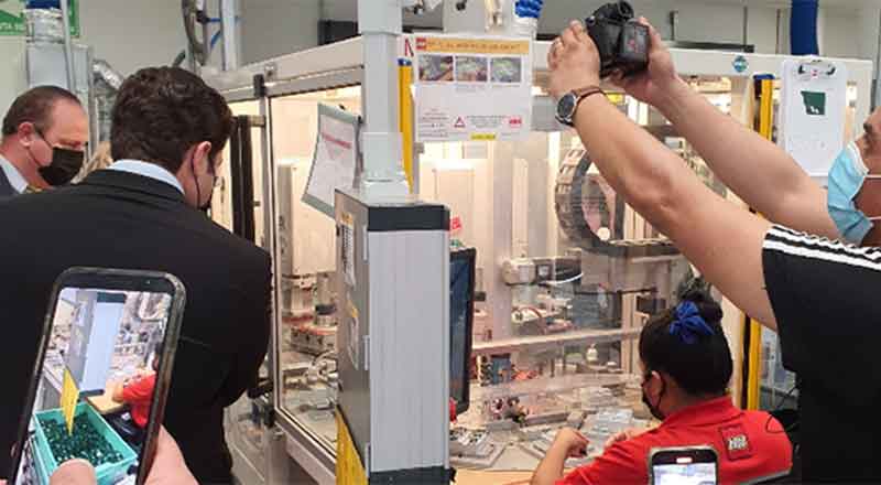 Amplía LEGO su planta en NL; es la más grande del mundo 1 LEGO 5