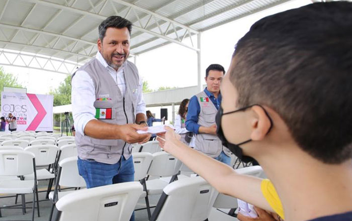 Entrega DIF Guadalupe lentes gratuitos a niñas y niños 1 Len