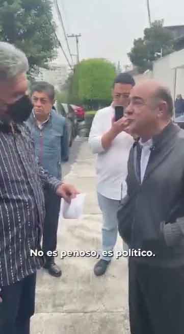 Difunden en video detención de Murillo Karam 1 MURILLO KARAM 2
