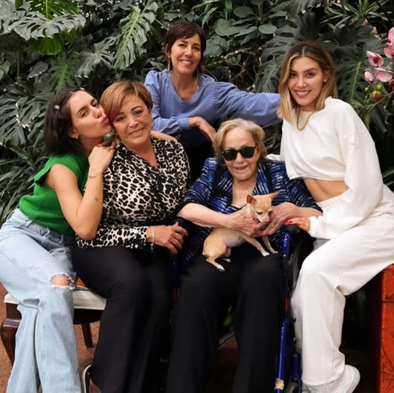 Quiénes son las abuelas más jóvenes del espectáculo 4 pasquel