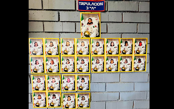 El Profe ‘Chido’ lleva a sus alumnos a las galaxias 2 ri