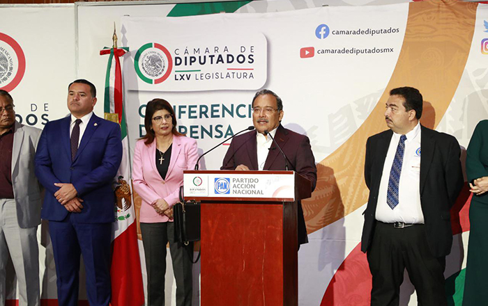 Busca Mijes recursos federales; muestra proyectos a diputados 2 305642512 539352207959368 8146257378628718775 n