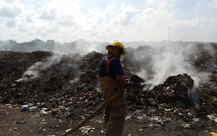 Controlan fuego en las Calabazas; las llamas nunca se apagan 2 305906611 466825498818785 3161607665870103363 n