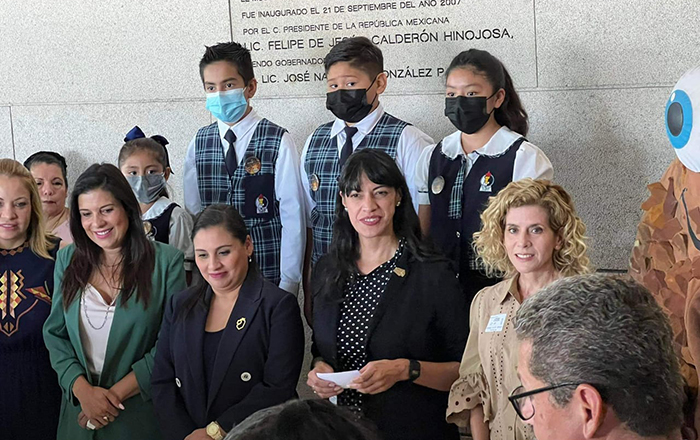 Llevan ‘Entidades Urbanas e Intervención Tipográfica’ al MUNE para celebrar 15 años 5 308002356 824404125358527 8711495531095483965 n