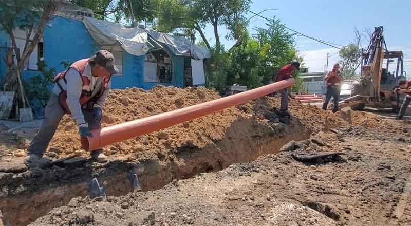 Supervisa Carlos Peña obra de Comapa por 1.5 millones de pesos 1 ALCALDE 2 2