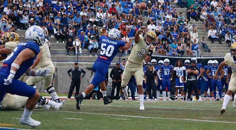 Derrota Pumas CU a Borregos CEM; Andrea Martínez hace historia 3 BORREGOS 2 1