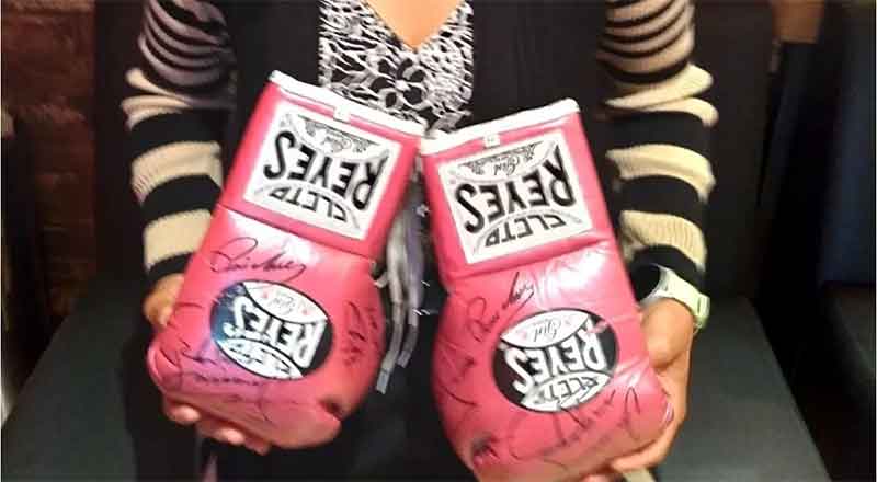 GUANTES