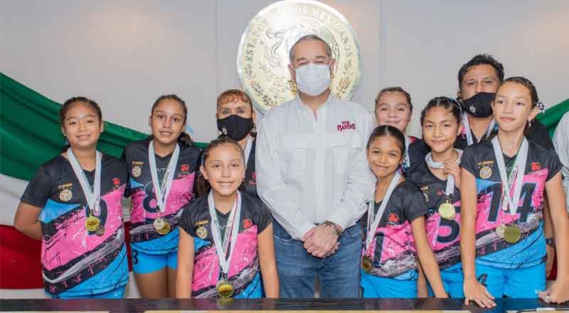 Reconocen en Ciudad Madero a campeonas nacionales de voleibol infantil 1 MADERO