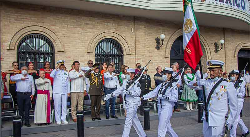 Cientos de familias disfrutan de desfile en Matamoros 1 MATAMOROS 2 2