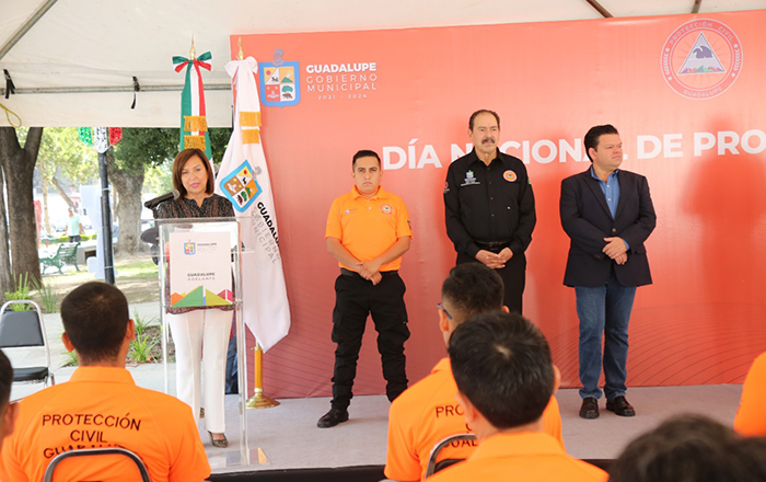 Reconoce Cristina Díaz a rescatistas de Guadalupe 1 RECONOCE CRISTINA DIAZ A RESCATISTAS DE GUADALUPE 2