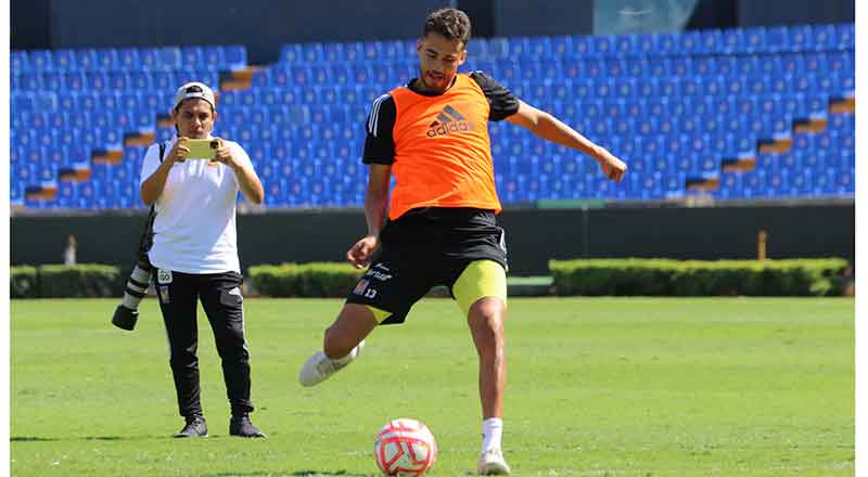 Tigres se preparan para juego ante Chivas 7 TIGRES 7