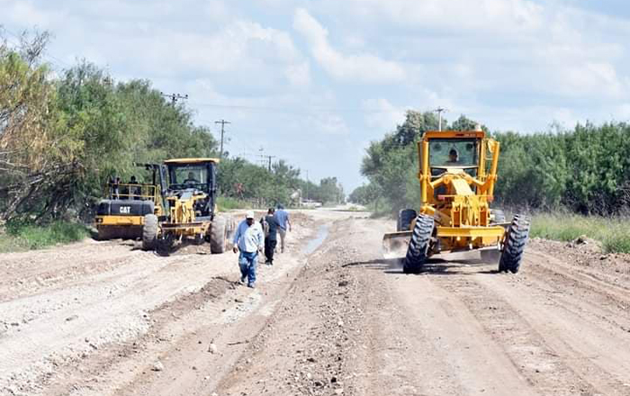 Rehabilitan acceso a ejido 6 de enero en Río Bravo 1 rb 1