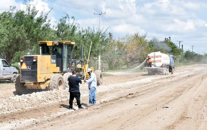 Rehabilitan acceso a ejido 6 de enero en Río Bravo 3 rb 3