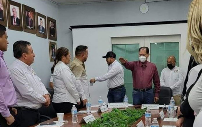Solicita licencia alcalde de Río Bravo 1 ri