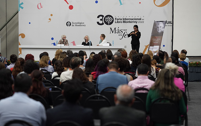 Comparten experiencias Vitale y Poniatowska en la FIL Monterrey 2022 1 307770522 1295970751236864 6103141350913314594 n
