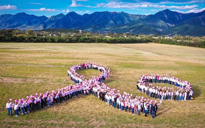 Da Santiago batalla al cáncer de mama, todo el año 1 309254619 444307771180046 7572313828870229423 n