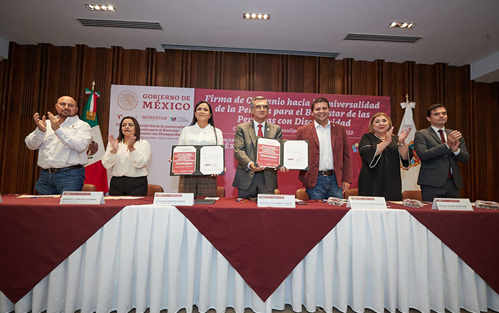 Cumple gobernador con pensión para personas con discapacidad; será universal 1 309921470 640382534533412 4260293864980047108 n