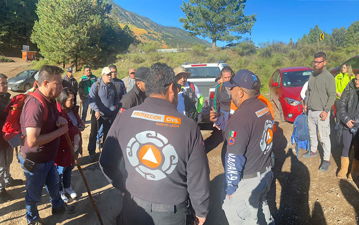 Continúa búsqueda de senderista desaparecida en la sierra de Arteaga 2 310063716 623956582692683 5159403822816219487 n