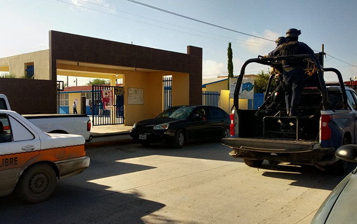 ¡Precaución raza!: ciudadanos alertan de balaceras 1 312837210 629578228664518 125760688263630976 n