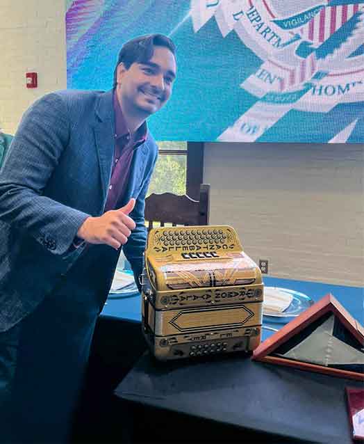 Realizan homenaje a Ramón Ayala en Hidalgo, Tx; asiste Carlos Peña 2 ALCALDE 7