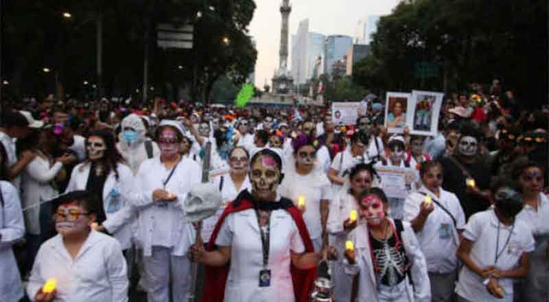 Mega procesión de Catrinas recorre CDMX; asiste Ebrard 5 DESFILE 2