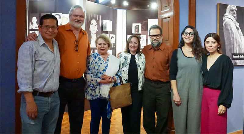 ESCRITORES
