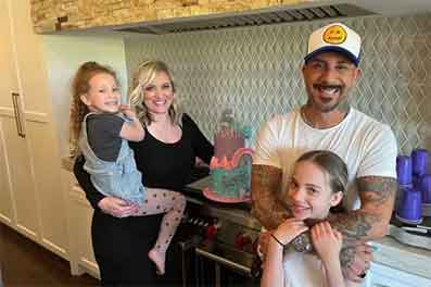 AJ de los Backstreet Boys habla sobre el cambio de nombre de su hija 1 FOTO 2