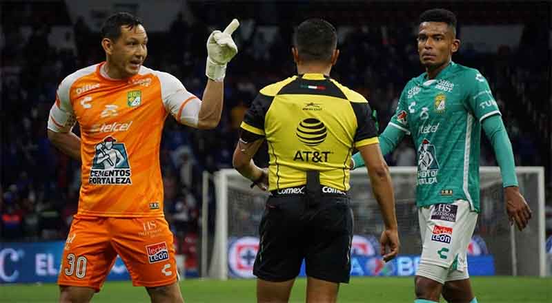 Cruz Azul avanza a cuartos tras vencer a León 1 LEON