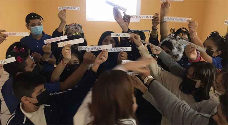 Imparten charlas para prevenir la violencia de género 1 MADERO 2 6