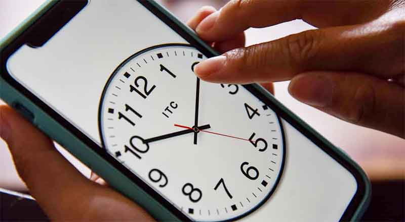 RELOJ