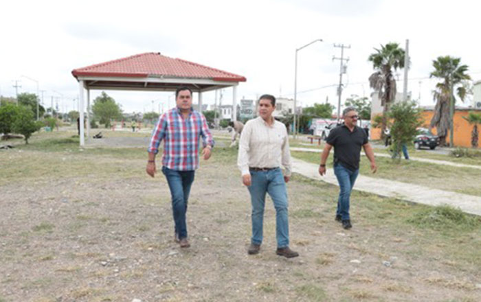 Intensifica Juárez trabajos de deshierbe en parques y escuelas 1 ju