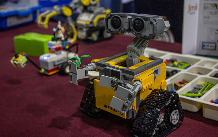 Todo un éxito el segundo encuentro de Ciencia y Tecnología 1 walle