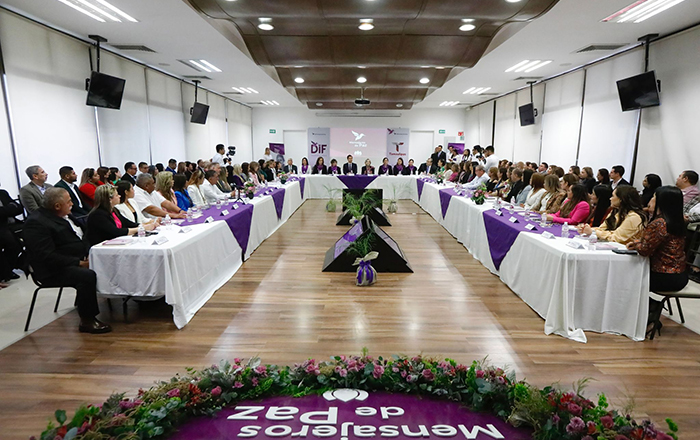 Exhorta María de Villarreal a DIF municipales a ser mensajeros de paz 2 315500815 1204345747092217 846483298258228538 n