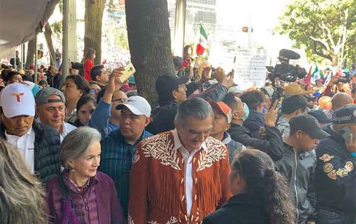 Tamaulipecos se hacen presentes en la marcha pro AMLO 2 AMERICO 3 1