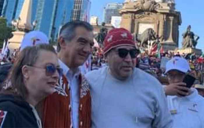 Tamaulipecos se hacen presentes en la marcha pro AMLO 1 AMERICO 3