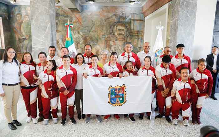 Entregan uniformes a deportistas paralímpicos de Tamaulipas 1 AMERICO VILLARREAL 2 1