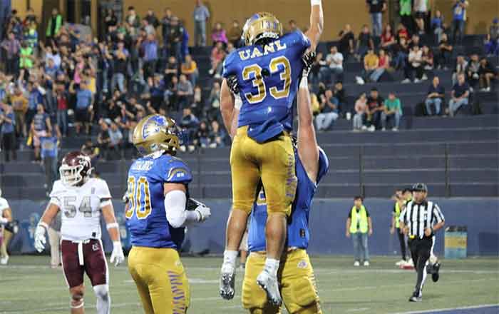 ¡Auténticos a las semis! Vencen al IPN 5 AUTENTICOS 6