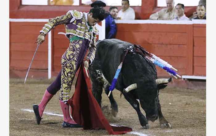 Triunfa Luis David en la Monumental al cortar tres orejas 2 LUIS
