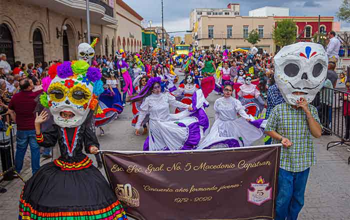 Vive Matamoros espectacular desfile de 'La Huesuda 2022' 1 MATAMOROS 2