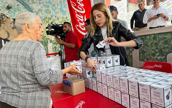 Inicia distribución de regaderas de bajo consumo en Monterrey 2 MONTERREY