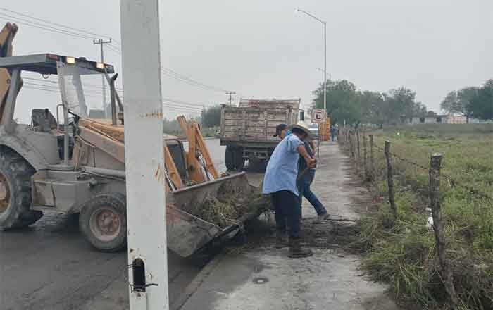Retiran basura acumulada en calles de Reynosa 1 REYNOSA 12