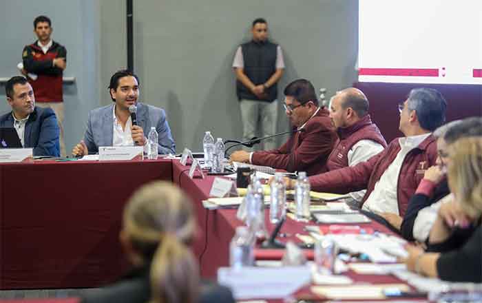Propone Carlos Peña proyectos ante Américo Villarreal 2 REYNOSA 3 2