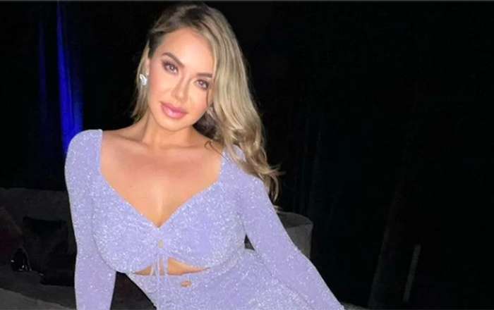 chiquis portada